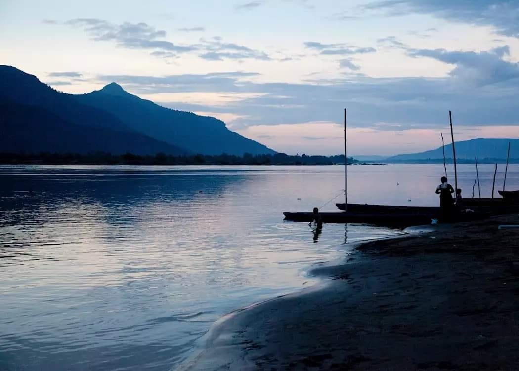 17 Days Laos Cycling Adventure Tour